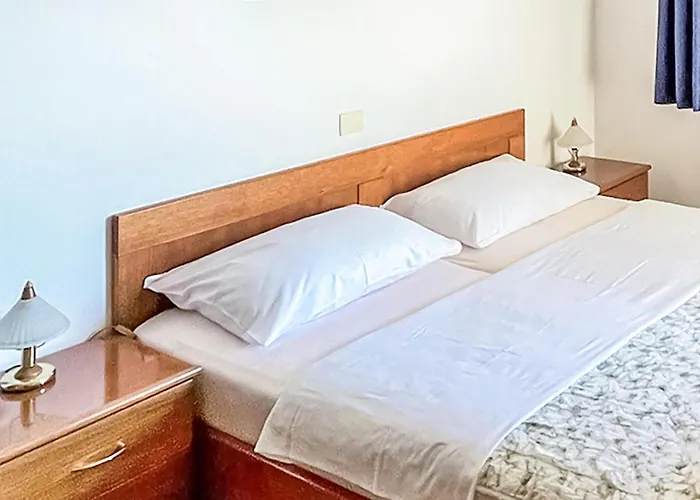 Awesome In Nova Vas With Wifi * Πόρετς